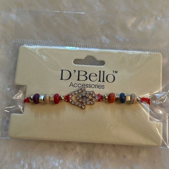 5/$30✨Red String Adjustable Bracelet - Picture 2 of 3